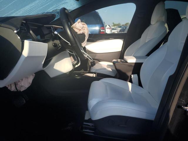 Photo 7 from auction – 2017 TESLA MODEL X with VIN 5YJXCBE20HF051054