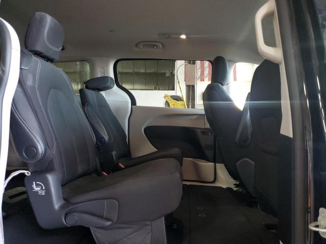 Photo 11 from auction – 2022 CHRYSLER VOYAGER LX with VIN 2C4RC1CG1NR208933
