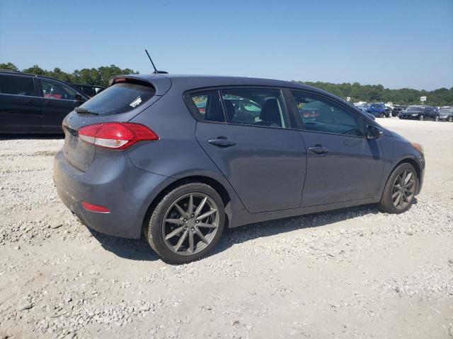 Photo 3 from auction – 2016 KIA FORTE LX with VIN KNAFK5A83G5607056