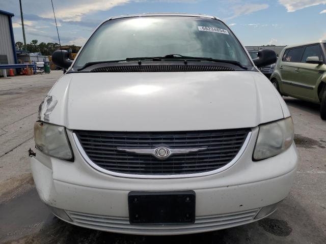 Photo 5 from auction – 2002 CHRYSLER TOWN & COU with VIN 2C8GP64L52R644151