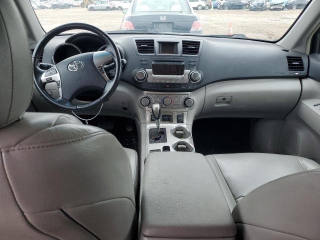 Photo 8 from auction – 2011 TOYOTA HIGHLANDER with VIN 5TDZA3EH4BS008591