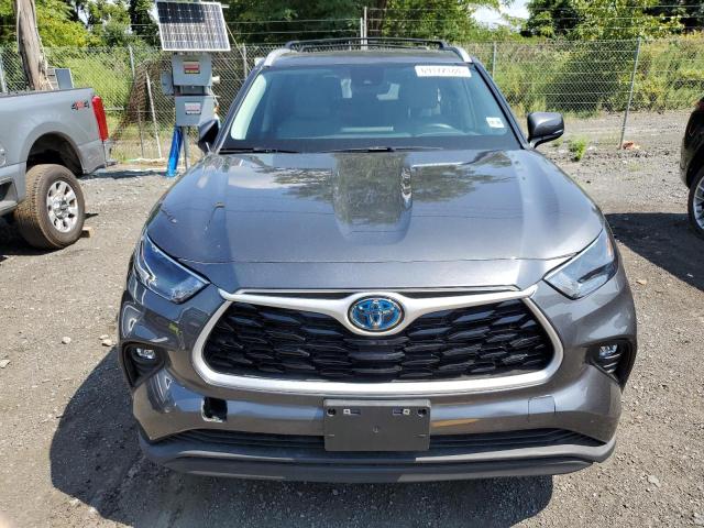 Photo 5 from auction – 2023 TOYOTA HIGHLANDER with VIN 5TDKBRCH0PS597537