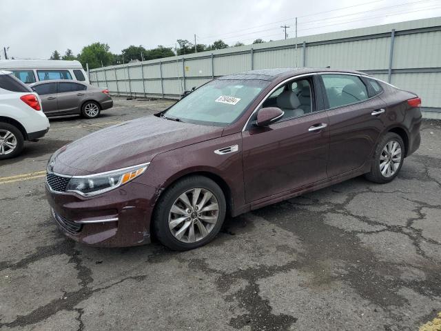 KIA OPTIMA EX 2016 with VIN 5XXGU4L30GG029765 - Photo from auction