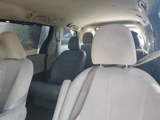 Photo 10 from auction – 2012 TOYOTA SIENNA LE with VIN 5TDKK3DC3CS210814