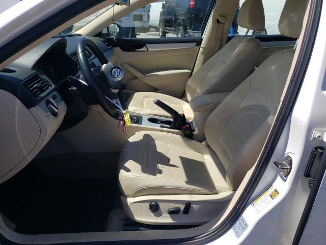 Photo 7 from auction – 2013 VOLKSWAGEN PASSAT SE with VIN 1VWBP7A37DC059554