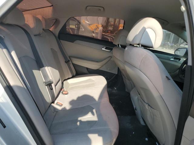 Photo 10 from auction – 2016 HYUNDAI SONATA SE with VIN 5NPE24AF6GH302836