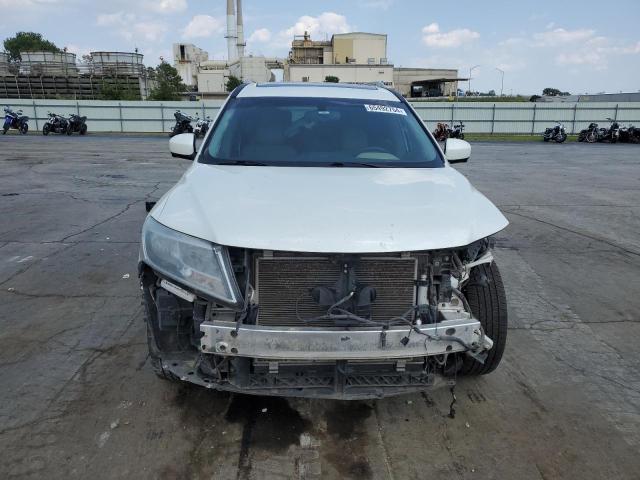 Photo 5 from auction – 2016 NISSAN PATHFINDER with VIN 5N1AR2MM1GC637213