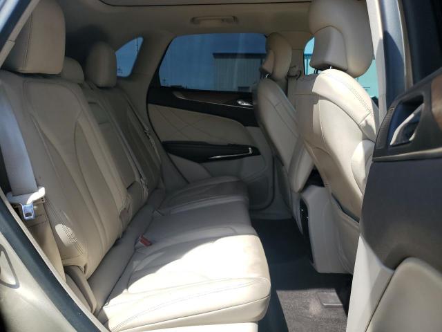 Photo 10 from auction – 2017 LINCOLN MKC SELECT with VIN 5LMCJ2C99HUL49932