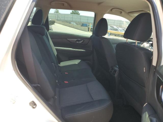 Photo 11 from auction – 2017 NISSAN ROGUE S with VIN KNMAT2MT3HP601109