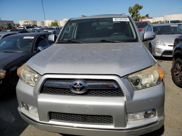 Photo 5 from auction – 2011 TOYOTA 4 RUNNER with VIN JTEZU5JR9B5015264
