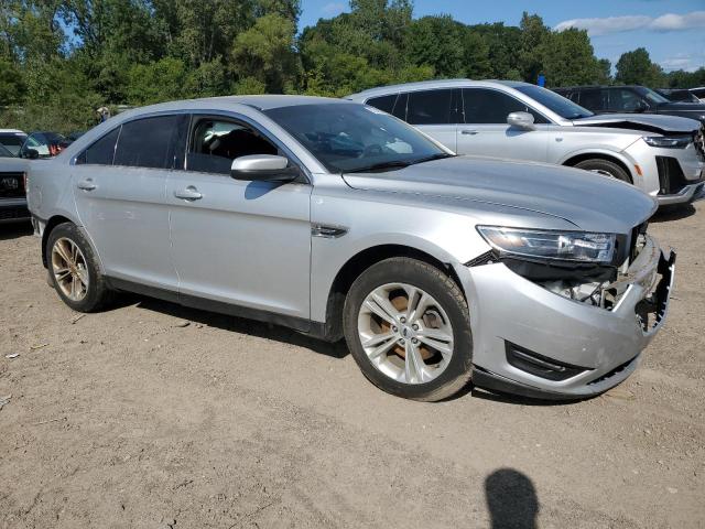 Photo 4 from auction – 2016 FORD TAURUS SEL with VIN 1FAHP2E89GG149099