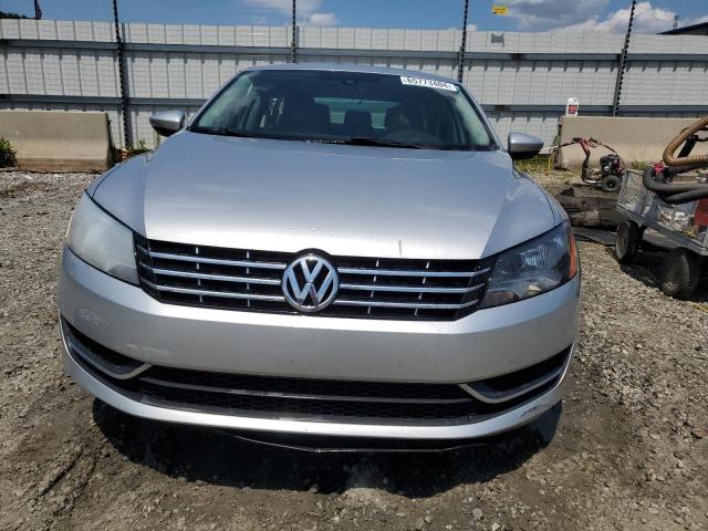Photo 5 from auction – 2012 VOLKSWAGEN PASSAT SEL with VIN 1VWCH7A34CC056384