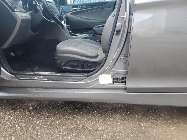 Photo 12 from auction – 2014 HYUNDAI SONATA SE with VIN 5NPEC4AC5EH824714