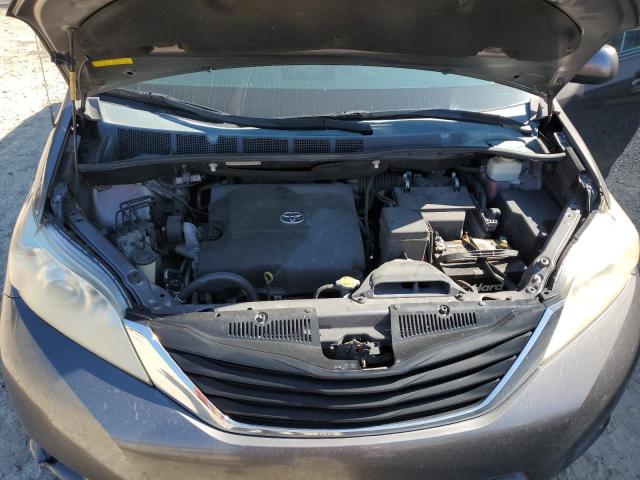Photo 11 from auction – 2013 TOYOTA SIENNA LE with VIN 5TDKK3DC9DS324656