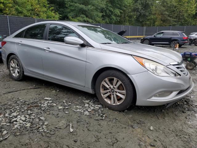 Photo 4 from auction – 2013 HYUNDAI SONATA GLS with VIN 5NPEB4AC3DH714035
