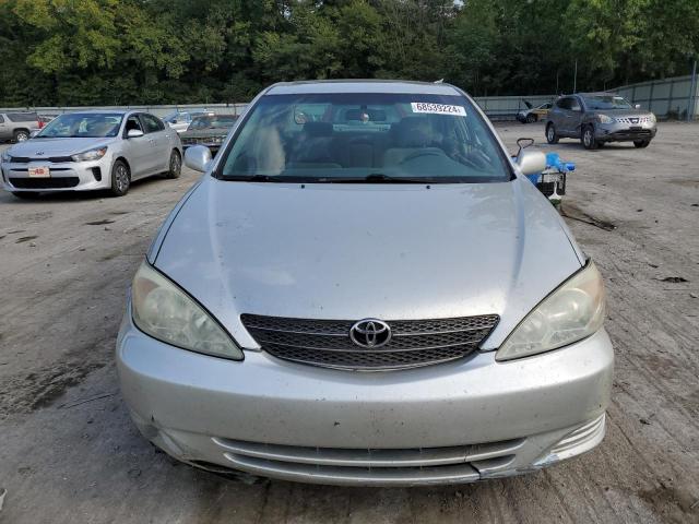 Photo 5 from auction – 2004 TOYOTA CAMRY LE with VIN 4T1BE30K64U928435