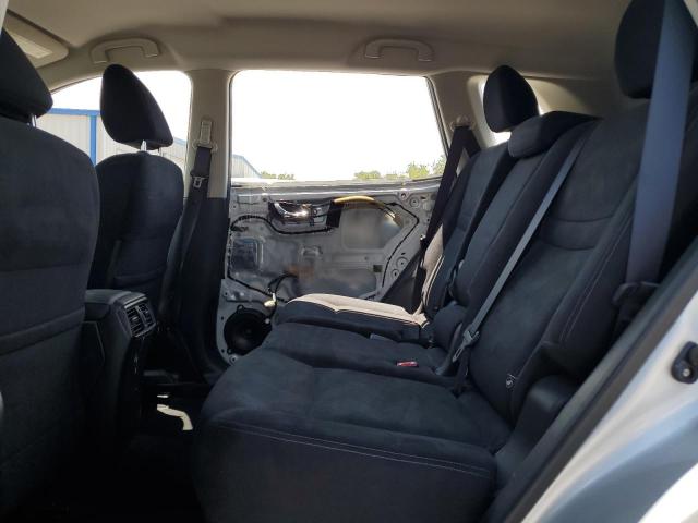 Photo 11 from auction – 2016 NISSAN ROGUE S with VIN JN8AT2MT2GW022413