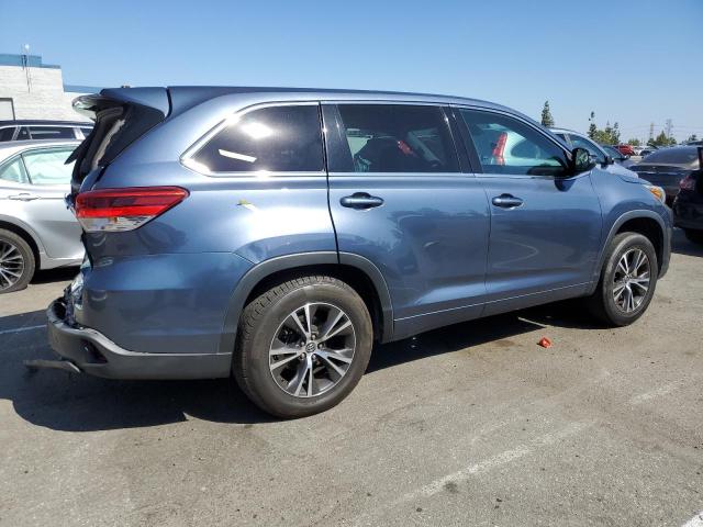 Photo 3 from auction – 2017 TOYOTA HIGHLANDER with VIN 5TDZARFH2HS030387