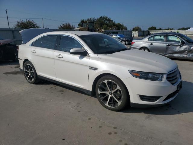 Photo 4 from auction – 2015 FORD TAURUS SEL with VIN 1FAHP2E84FG199598