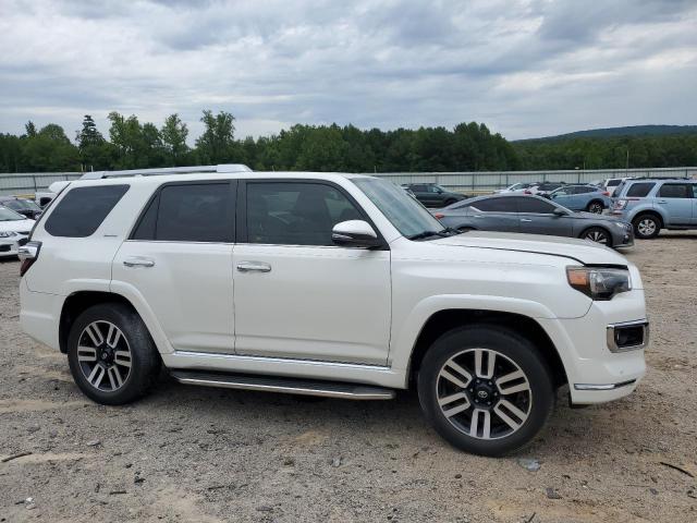 Photo 4 from auction – 2014 TOYOTA 4RUNNER SR with VIN JTEBU5JR9E5190314