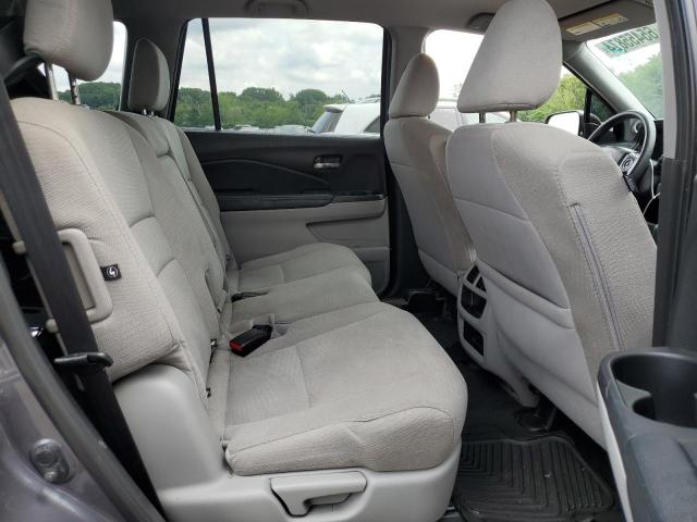 Photo 11 from auction – 2017 HONDA PILOT LX with VIN 5FNYF6H15HB103929