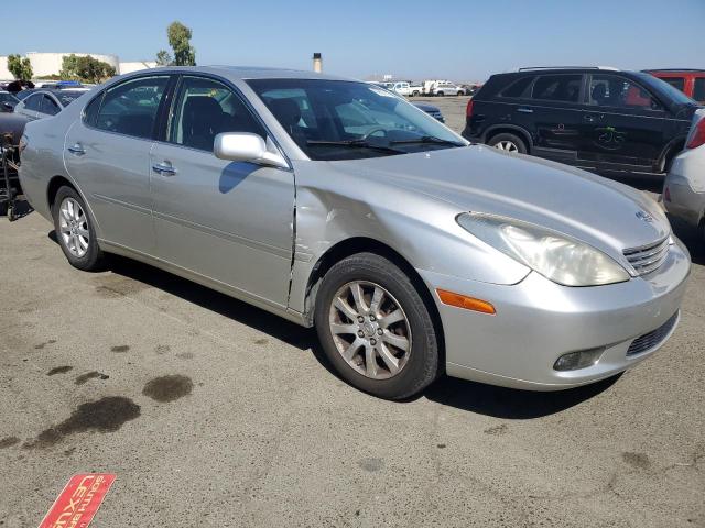 Photo 4 from auction – 2002 LEXUS ES 300 with VIN JTHBF30G825025058