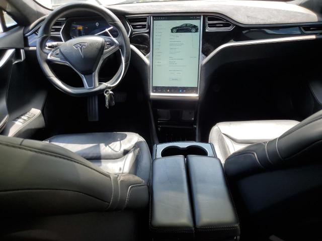 Photo 8 from auction – 2015 TESLA MODEL S 85 with VIN 5YJSA1H22FF095253