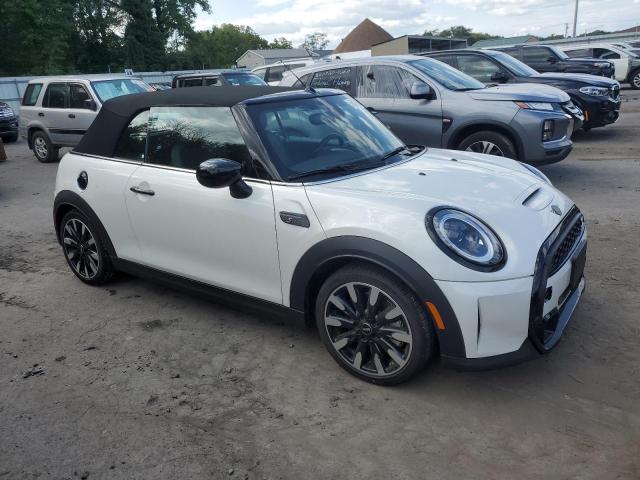 Photo 4 from auction – 2024 MINI COOPER S with VIN WMW43DL06R3S21431