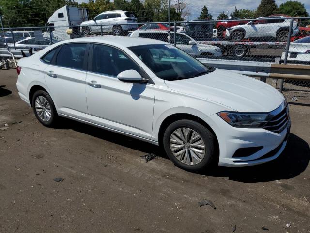 Photo 4 from auction – 2019 VOLKSWAGEN JETTA S with VIN 3VWCB7BU4KM210873