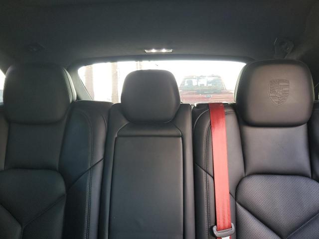 Photo 10 from auction – 2016 PORSCHE CAYENNE GT with VIN WP1AD2A26GLA77936