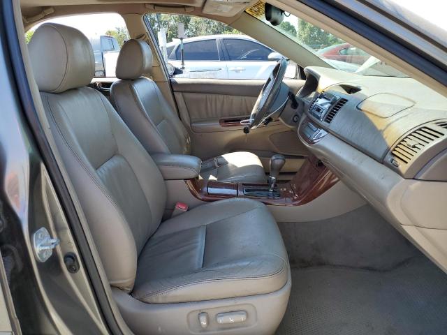 Photo 7 from auction – 2005 TOYOTA CAMRY LE with VIN 4T1BF32K75U593620