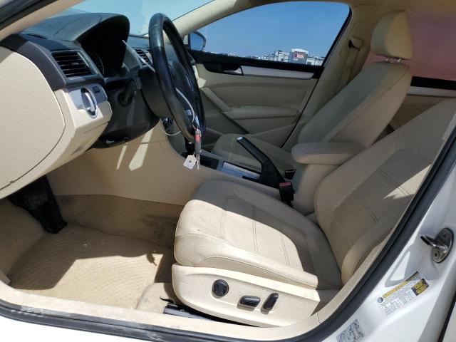 Photo 7 from auction – 2012 VOLKSWAGEN PASSAT SE with VIN 1VWBH7A39CC021402