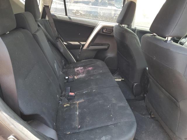 Photo 11 from auction – 2018 TOYOTA RAV4 LE with VIN JTMZFREV6JJ160541