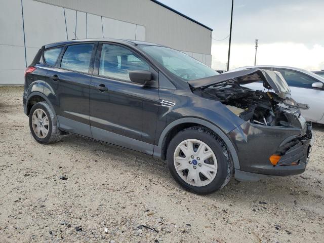 Photo 4 from auction – 2014 FORD ESCAPE S with VIN 1FMCU0F71EUC81873