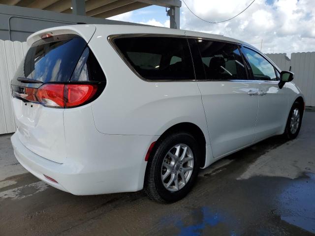Photo 3 from auction – 2023 CHRYSLER VOYAGER LX with VIN 2C4RC1CG2PR564441