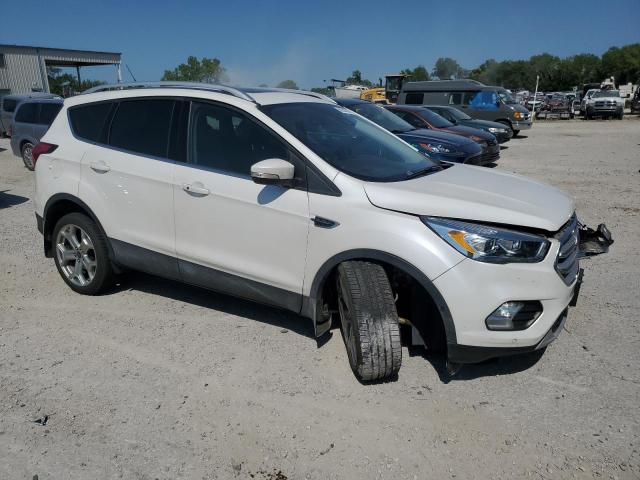 Photo 4 from auction – 2019 FORD ESCAPE TIT with VIN 1FMCU0J98KUC58207