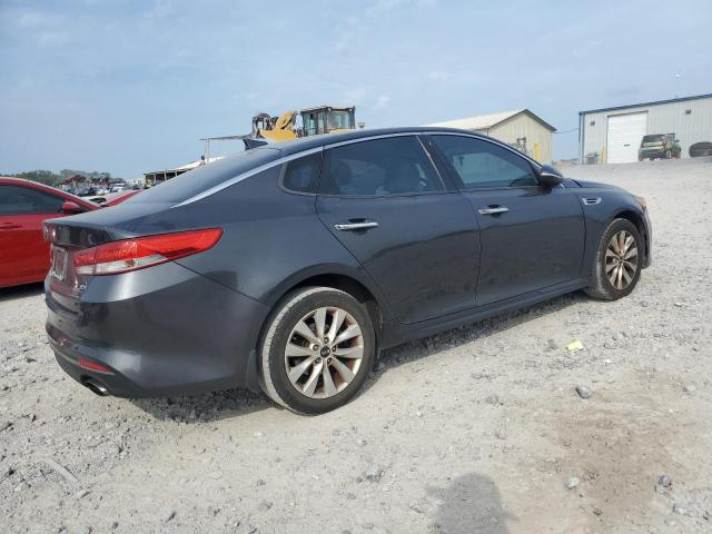 Photo 3 from auction – 2017 KIA OPTIMA EX with VIN 5XXGU4L39HG126156