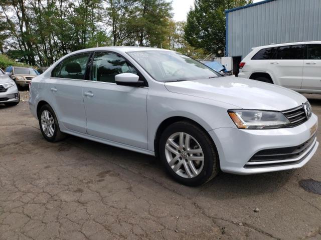 Photo 4 from auction – 2017 VOLKSWAGEN JETTA S with VIN 3VW2B7AJ5HM336056