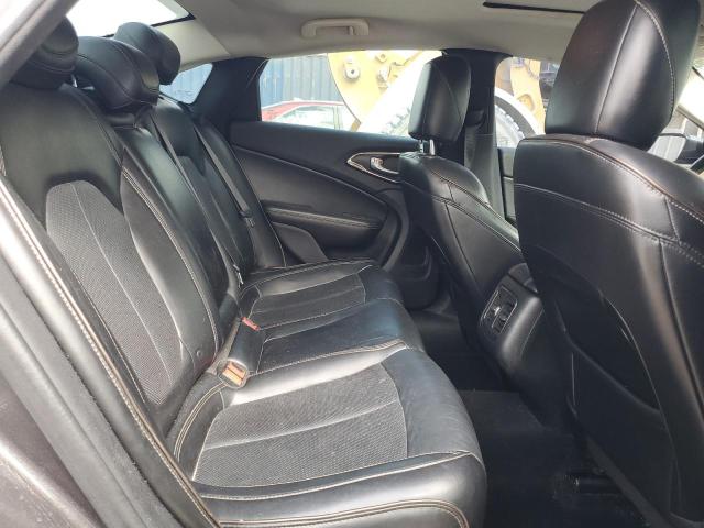 Photo 10 from auction – 2015 CHRYSLER 200 C with VIN 1C3CCCCG8FN572688