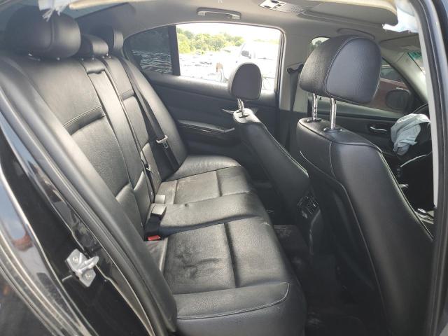 Photo 10 from auction – 2011 BMW 328 XI with VIN WBAPK7C57BA821776