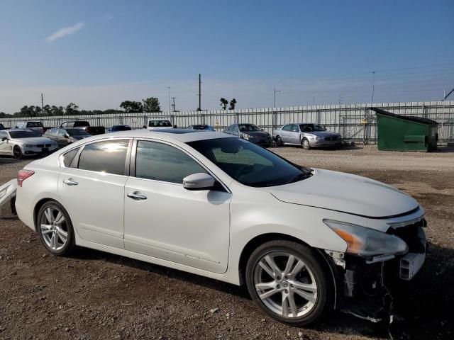Photo 4 from auction – 2013 NISSAN ALTIMA 3.5 with VIN 1N4BL3AP0DN440070