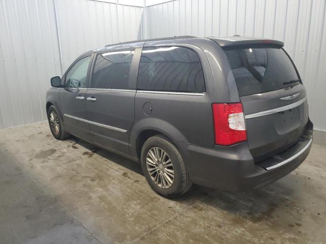 Photo 2 from auction – 2016 CHRYSLER TOWN & COU with VIN 2C4RC1CGXGR253047