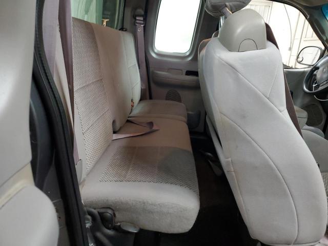 Photo 11 from auction – 2002 FORD F150 with VIN 1FTRX17232NB88602