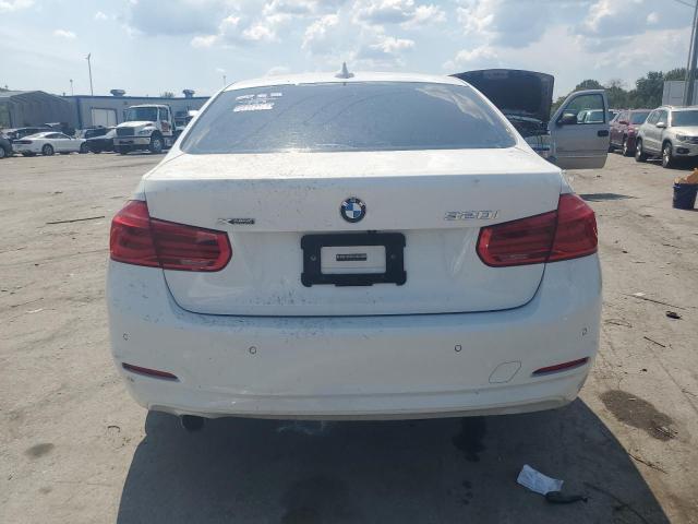 Photo 6 from auction – 2016 BMW 320 XI with VIN WBA8E5G5XGNU19972