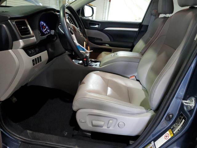 Photo 7 from auction – 2018 TOYOTA HIGHLANDER with VIN 5TDJZRFH2JS837603