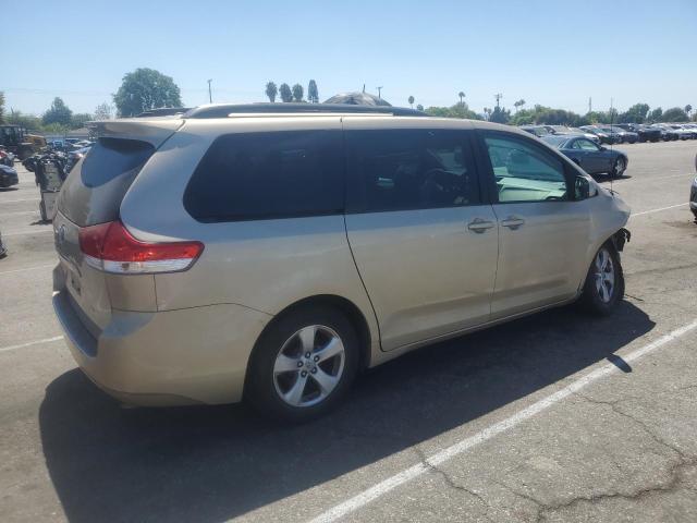 Photo 3 from auction – 2013 TOYOTA SIENNA LE with VIN 5TDKK3DC2DS391597
