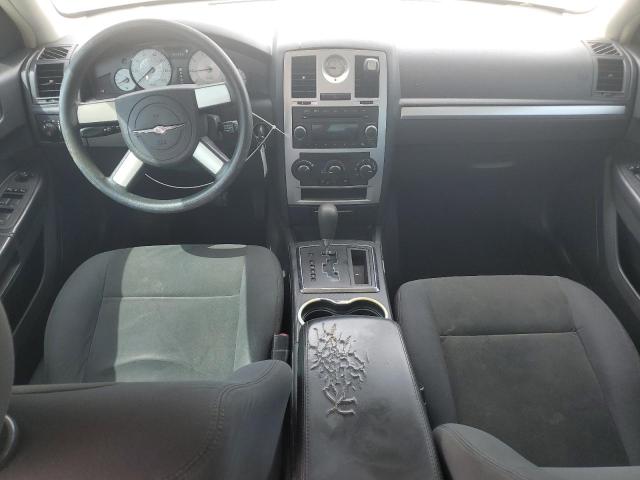 Photo 8 from auction – 2010 CHRYSLER 300 TOURIN with VIN 2C3CA4CD8AH173752