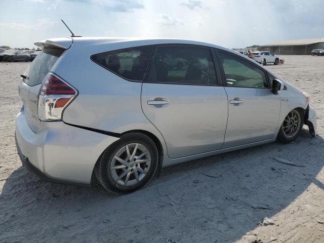 Photo 3 from auction – 2015 TOYOTA PRIUS V with VIN JTDZN3EU8FJ022501