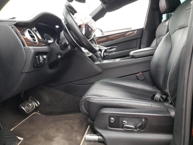 Photo 7 from auction – 2018 BENTLEY BENTAYGA with VIN SJAAC2ZV4JC019352