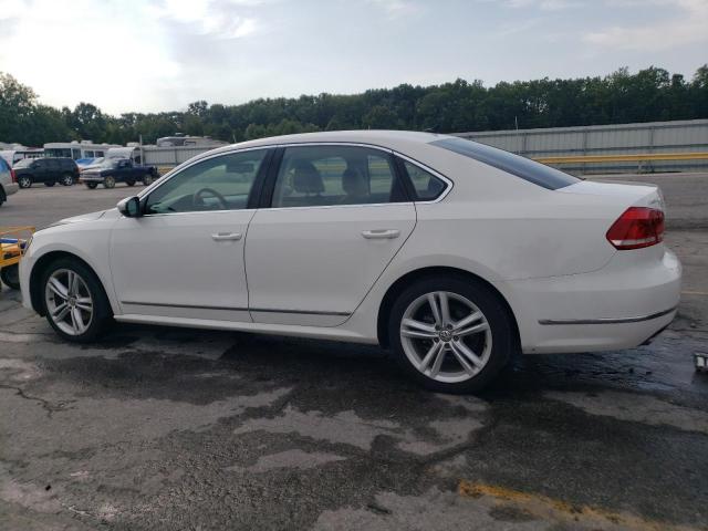 Photo 2 from auction – 2012 VOLKSWAGEN PASSAT SEL with VIN 1VWCN7A32CC046431